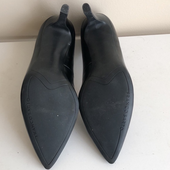 Like NEW! Franco Sarto Black Pointed Toe Leather Pumps - Picture 6 of 6